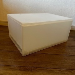 無印の良品です！小型収納ケース7こまとめて差し上げます！