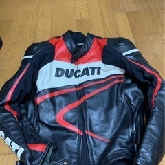 Ducatiアパレル