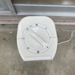 タワー扇風機　動作品の画像