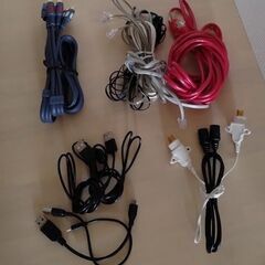 ケーブル、コード全てまとめて☆