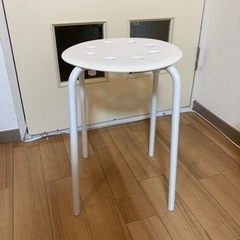 IKEA スツール２脚セットの画像