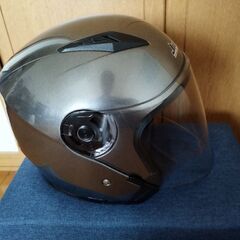 バイク用ヘルメット　JIekai製　シルバー色の画像