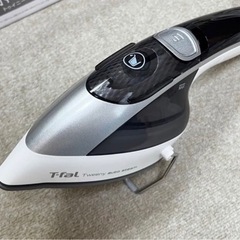 【取引き完了】【とっても便利】T-falティファールトゥイニーオートスチーム　ハンドスチーマーの画像