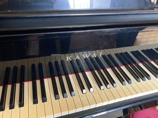 カワイ　アップライト　ピアノ