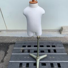 中古品　トルソー　キッズサイズ