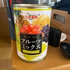 フルーツ缶詰の画像
