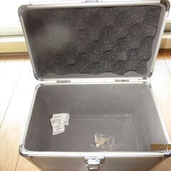 ハードかばん。ケース3点セットで。の画像