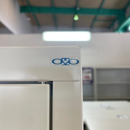 JHH-2 【オフィス家具専門店】東洋事務器の4人用ロッカーです！