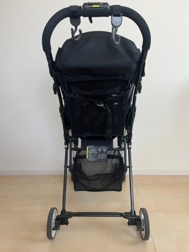 Combi  コンビ　ベビーカー　F2