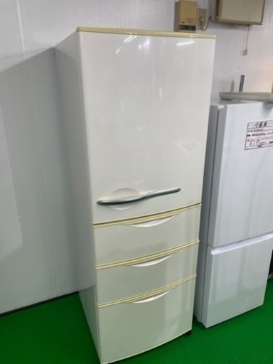 【冷蔵庫激安販売‼︎】冷蔵庫　AQUA AQR-361A 2012年製　355Ｌ　ホワイト系　4ドア