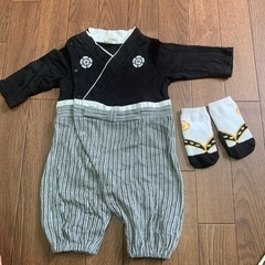 袴ロンパース　靴下おまけ