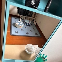 鏡、ドレッサー、ミラーの画像