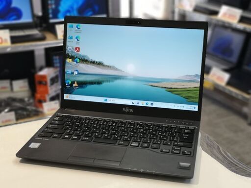 富士通 - 【美品】Windows11✨WEBカメラ✨すぐ使える✨富士通薄型ノートパソコン 美品】Windows11✨WEBカメラ✨すぐ使える✨富士通薄型ノートパソコン