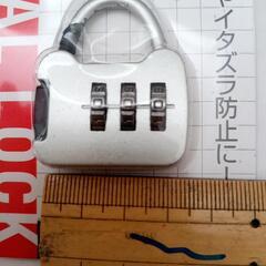 南京錠ダイヤル式の画像