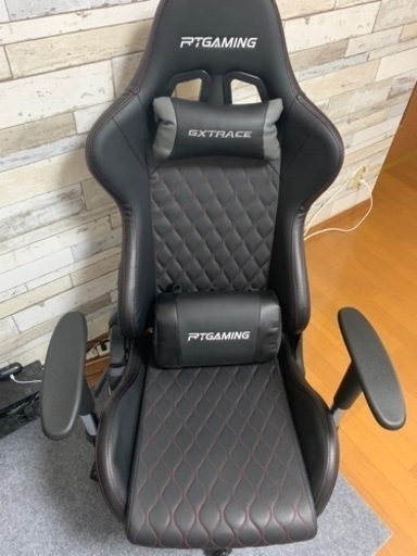 ゲーミングチェア　ほぼ新品