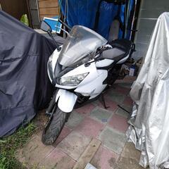 カワサキ400r2011年の画像