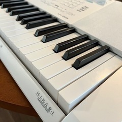 CASIO  電子ピアノ　LK-223の画像