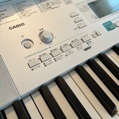 CASIO  電子ピアノ　LK-223の画像