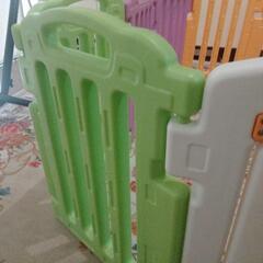ベビーサークルの画像