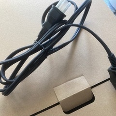 決まりました　アイリスオーヤマ産　卓上IH ヒーター　1400W IHK-T37-B  IH専用鍋、説明書、箱付きの画像