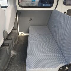 人気のハイゼットバン！！　H22式　距離少ない5.3万KM　車検R6年4月迄　5速マニュアル　両側スライドドア　リア障害物センサー　ETC　ナビ　エアコン良好　安心のタイミングチェーン車の画像