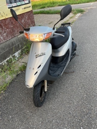 AF35 ライブディオ  2スト タイヤ新品