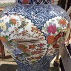 中国飾り壺　蓋台座付き　蓋裏補修有の画像