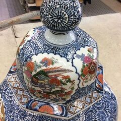 中国飾り壺　蓋台座付き　蓋裏補修有の画像