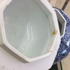 中国飾り壺　蓋台座付き　蓋裏補修有の画像