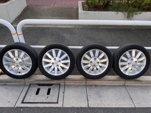 軽自動車のタイヤになります 165/55r14