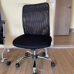 【取引相手決定済み】オフィスチェア　２脚の画像