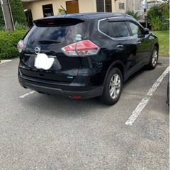 人気　中古車　SUV 日産エクストレイル 　2014年の画像