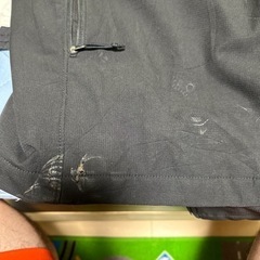 ノースフェイス　洋服　メンズ　ＸＬ　ジッパー故障　一部汚れありの画像