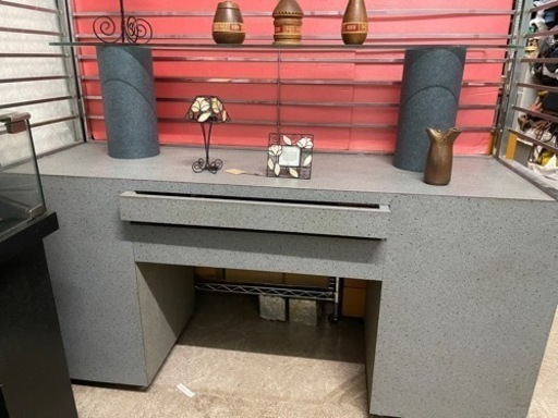 店舗用ガラス棚ステージ台