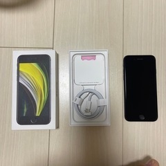 値下げしました！美品！！iPhoneSE2 (付属品箱あり) 6...
