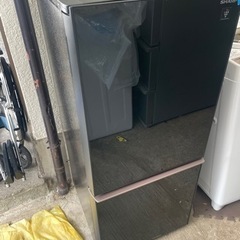 SHARP 冷蔵庫　2ドア　2019年　川口から配達します