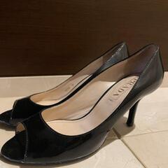 ❤️プラダ❤️PRADA❤️パンプス❤️オープントゥ❤️黒❤️エナメル❤️の画像