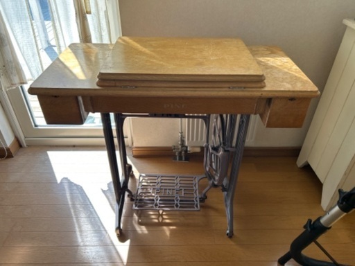 アンティークミシン台