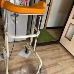 福祉用具　歩行器の画像