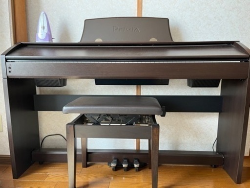 電子ピアノ