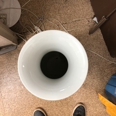 大型壺　高さ約73cm 口径約24cmの画像