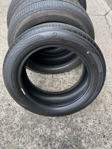 全国公開　早い者勝ち　185/55R15  レグノ　4本