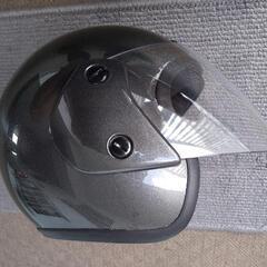 (お渡し先決まりました)フリーサイズのヘルメットです。未使用ですがジャンク品です。の画像