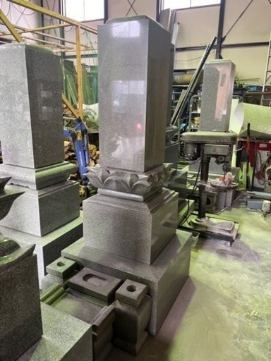 墓石新品　1.1尺　上レンゲ　三点セット　経机