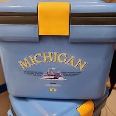 中古 クーラーボックスの画像