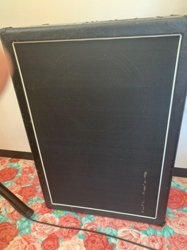 12インチ二発のエキストラスピーカーです。