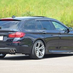 検R5/8 F11 BMW 5シリーズ 528i ツーリング Ｍスポーツの画像