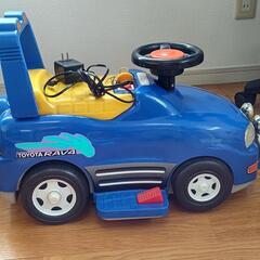 子供用乗用充電カーの画像