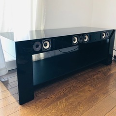 ホームシアターセット(スピーカー付きテレビ台、AVアンプ・サブウーファー、リアスピーカー、スピーカー)の画像