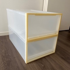 無印良品ポリプロピレン衣装ケース